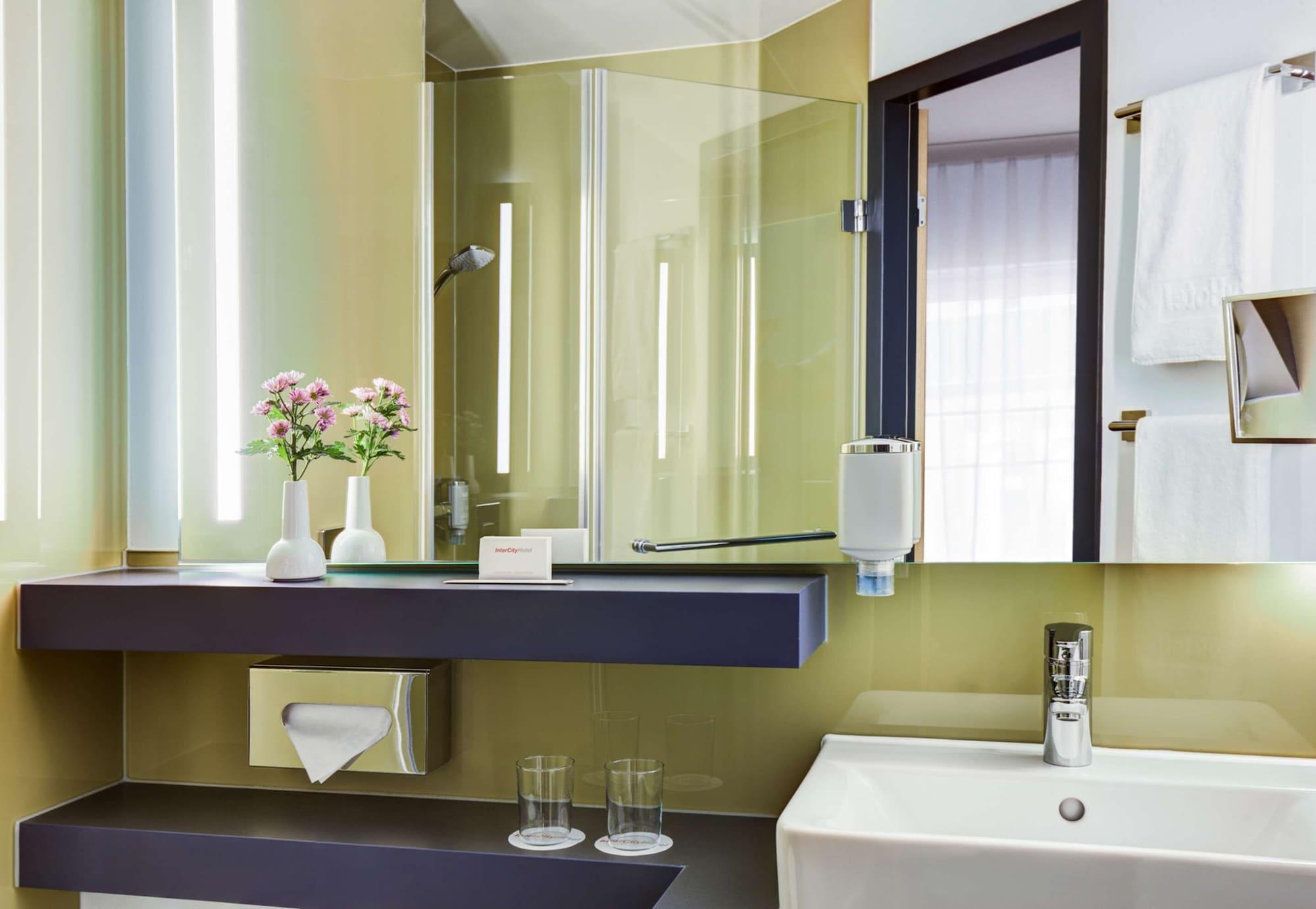 Intercityhotel Rostock Dış mekan fotoğraf
