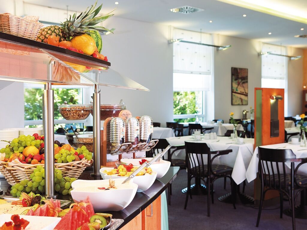 Intercityhotel Rostock Dış mekan fotoğraf